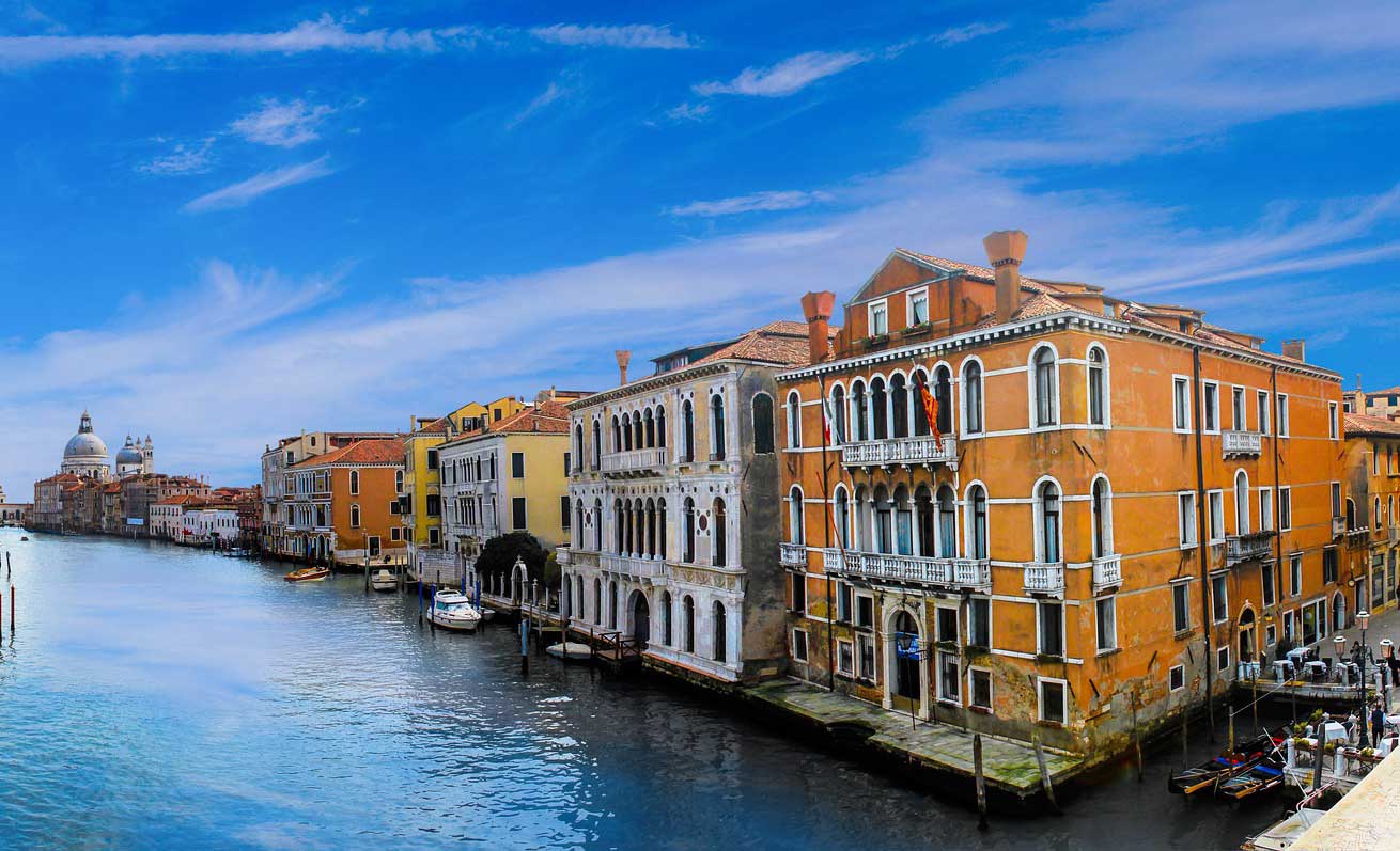 Picture of an uncrowded Venice